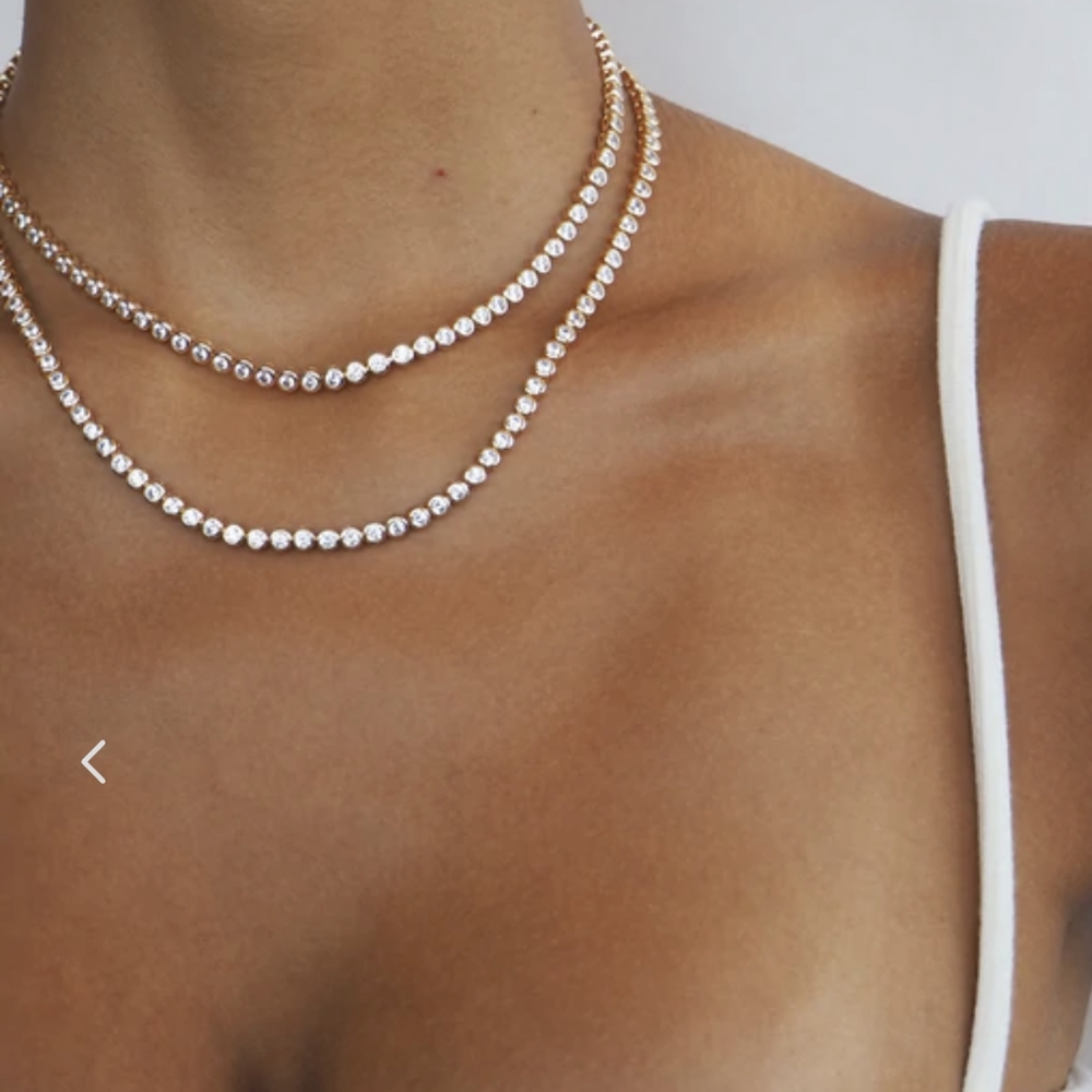 Lili Claspe tennis necklace